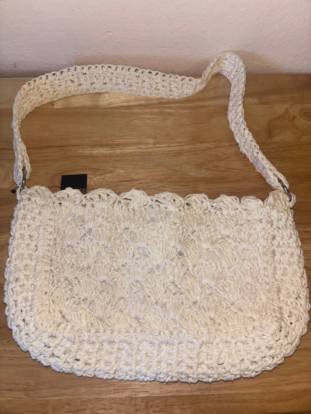 Forever 21 Woman’s Cute, White Crochet Purse, Satchel NWT - Picture 6 of 15